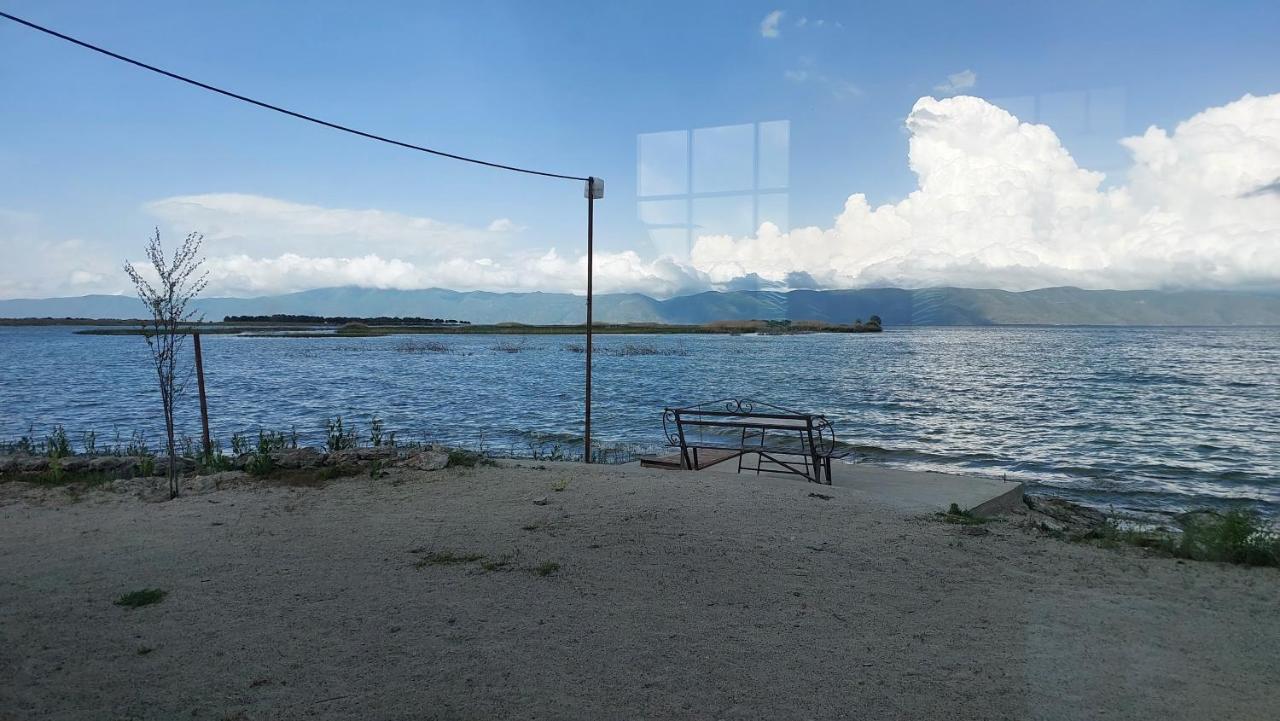 Sevan - Tsovazard Beach House Екстер'єр фото